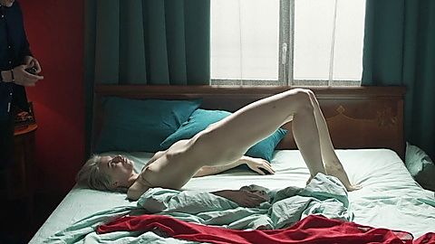 Pic: Kseniia Khyzhniak in Lucky Girl (2023)