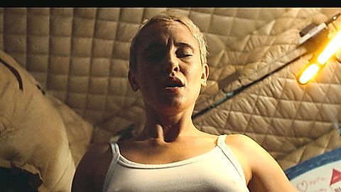 Pic: Peri Baumeister in The Signal (2024)