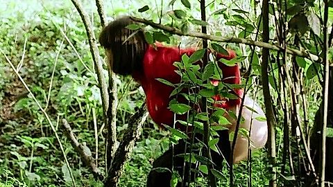 Pic: Lidia Veiga in Stroking an Animal (2023)
