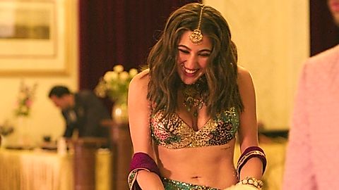 Pic: Sara Ali Khan in Murder Mubarak (2024)