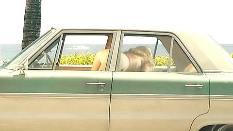 Pic: Kristen Wiig in Palm Royale (2024)
