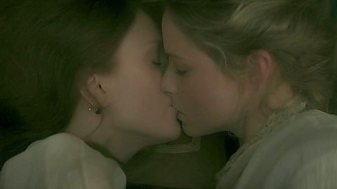 Pic: Julianne Moore in Mary & George (2024)