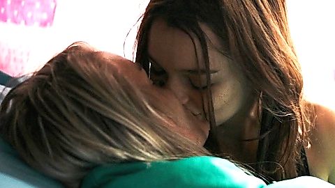 Pic: Esme Creed-Miles in Silver Haze (2023)