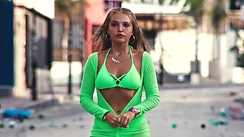 Pic: Mia McKenna-Bruce in How to Have Sex (2023)