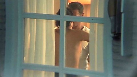 Pic: Jessica De Gouw in The Couple Next Door (2023)