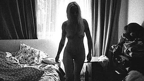 Pic: Ilinca Manolache in Do Not Expect Too Much from the End of the World (2023)