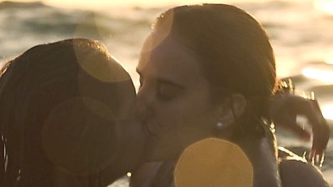 Pic: Gala Montes in Acapulco (2021)
