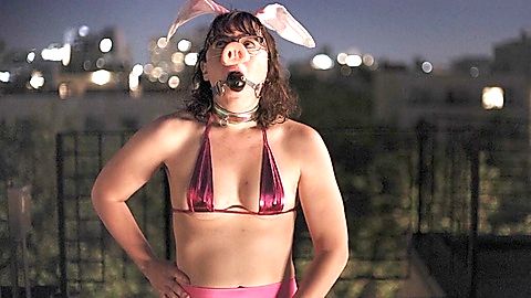 Pic: Joanna Arnow in The Feeling That the Time for Doing Something Has Passed (2024)