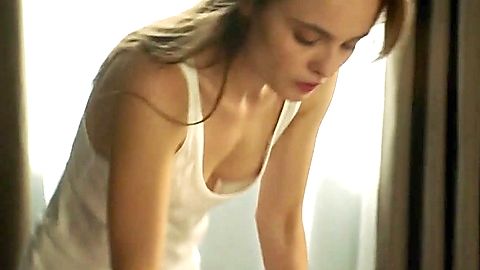 Pic: Angelina Strechina in Sisters (2021)