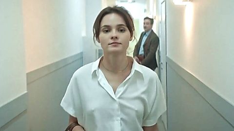 Pic: Angelina Strechina in Sisters (2021)
