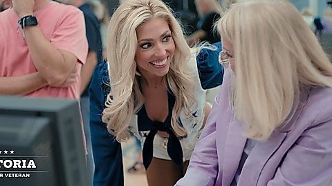 Pic: Victoria Kalina in AMERICA'S SWEETHEARTS: Dallas Cowboys Cheerleaders (2024)