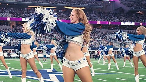 Pic: Claire Wolford in AMERICA'S SWEETHEARTS: Dallas Cowboys Cheerleaders (2024)