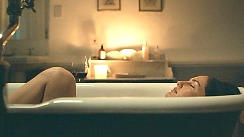 Pic: Minka Kelly in Blackwater Lane (2024)