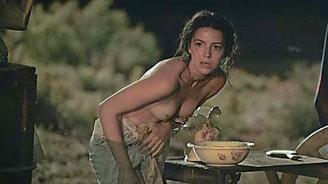 Pic: Ella Hunt in Horizon: An American Saga - Chapter 1 (2024)