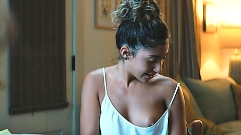 Pic: Isabella Ferreira in Incoming (2024)