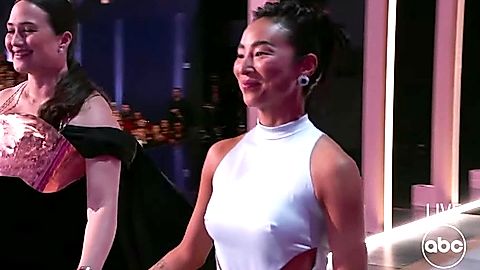 Pic: Greta Lee in The Emmy Awards (1949)