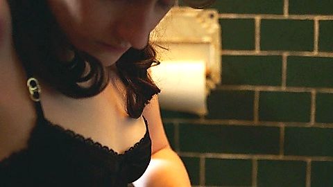 Pic: Julia Garner in Apartment 7A (2024)