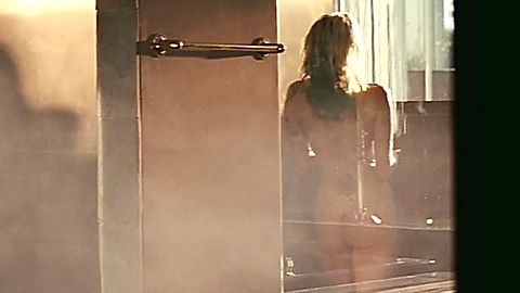 Pic: Miley Cyrus in Flowers (2023)