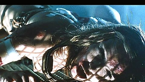 Pic: Isabelle Van Waes in FearDotCom (2002)