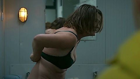 Pic: Sara-Marie Maltha in The Head (2020)