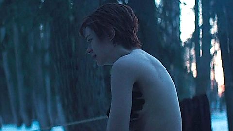 Pic: Esme Creed-Miles in The Thicket (2024)