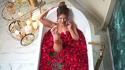 Pic: Camila Pitanga in Scars of Beauty (2025)