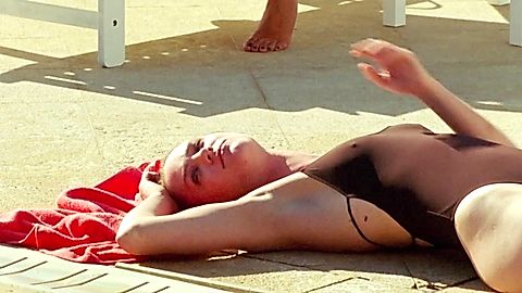 Pic: Mackenzie Davis in Swimming Home (2024)