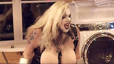 Pic: Kelsey Livengood in Babezilla vs. the Cyber Skanks: Rise of Mechababezilla (2024)