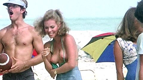 Pic: Cheri Southie in Cheerleaders Beach Party (1978)
