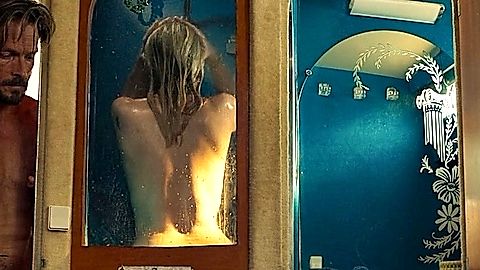Pic: Émilie Dequenne in Survive (2024)