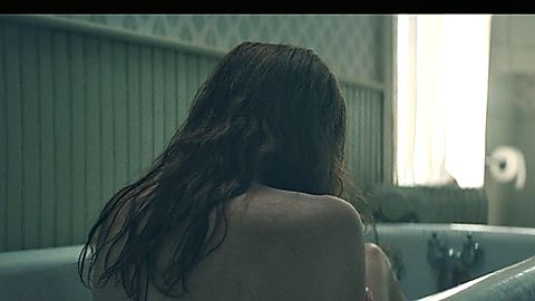 Pic: Julianne Moore in Echo Valley (2025)