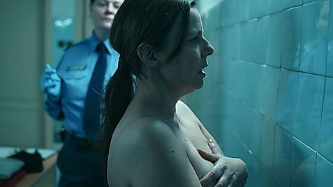Pic: Agata Kulesza in The Convict (2021)