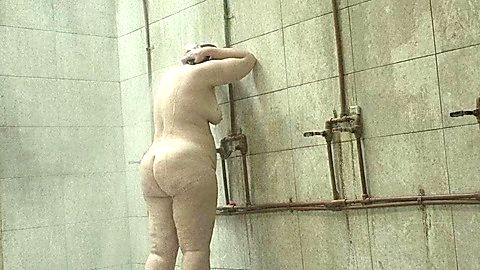 Pic: Ana Garibaldi in In the Mud (2025)