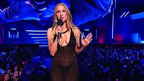 Pic: Nikki Glaser in MTV Video Music Awards (1984)