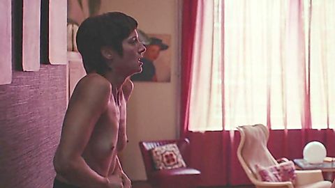 Pic: Svenja Jung in Naked (2025)