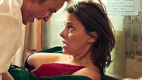 Pic: Renata Dancewicz in Wrooklyn Zoo (2024)