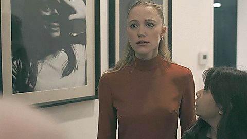 Pic: Maika Monroe in The Hand That Rocks the Cradle (2025)