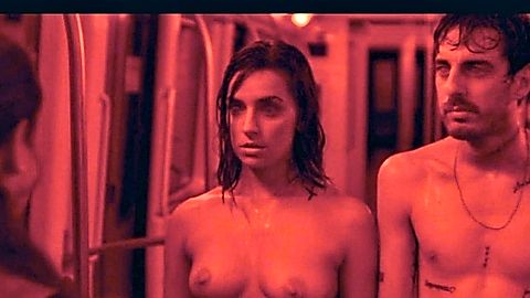 Pic: Laia Fontàn in Last Stop: Rocafort St. (2024)