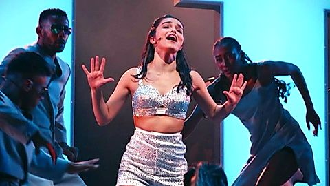 Pic: Rachel Zegler in The Graham Norton Show (2007)