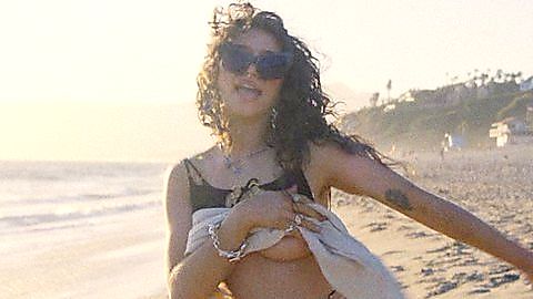 Pic: Odessa A'zion in I Love LA (2025)