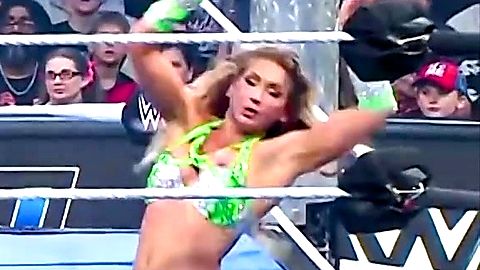 Pic: Ashley Fliehr in WWE SmackDown (1999)