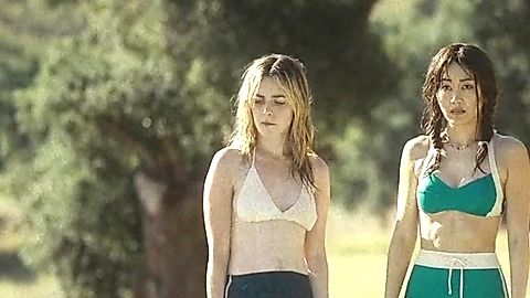 Pic: Kiernan Shipka in Stone Cold Fox (2025)