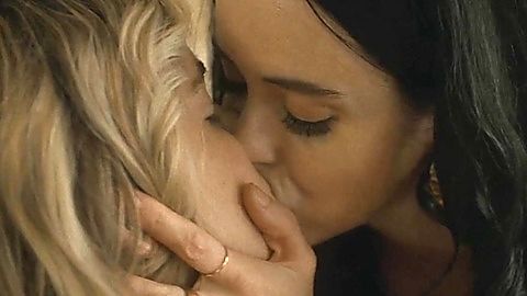 Pic: Krysten Ritter in Stone Cold Fox (2025)