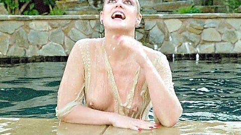 Pic: Jeanna Fine in Hack-O-Lantern (1988)