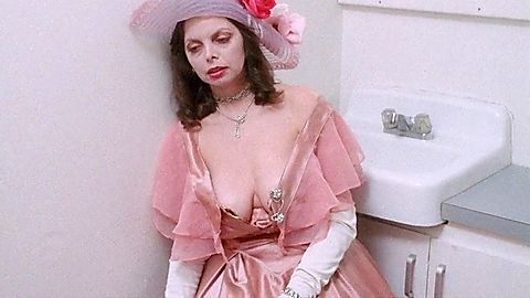 Pic: Marya Gant in Hack-O-Lantern (1988)