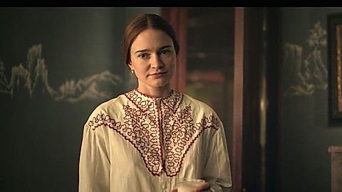 Pic: Aisling Franciosi in The Abandons (2025)