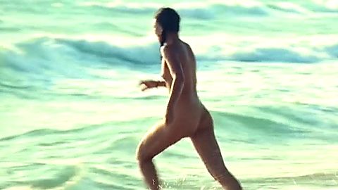 Pic: Siu Nguyen in High Season (2025)