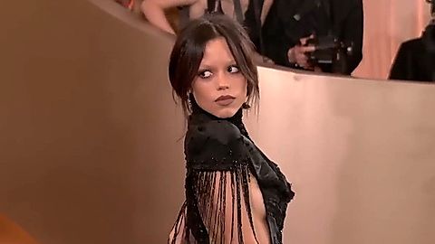 Pic: Jenna Ortega in Golden Globe Awards (1944)