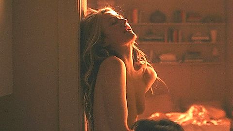 Pic: Sarah Pidgeon in Love Story (2026)