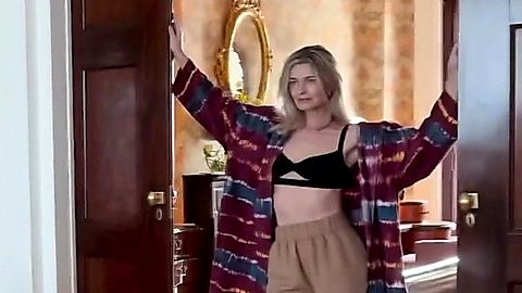 Pic: Paulina Porizkova in World Between Us (2025)